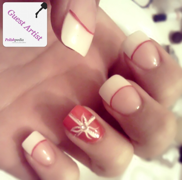 French Tip Christmas Present Nails