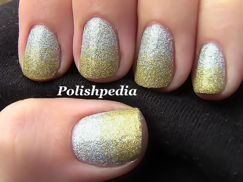 Two Toned Glitter Nail Art